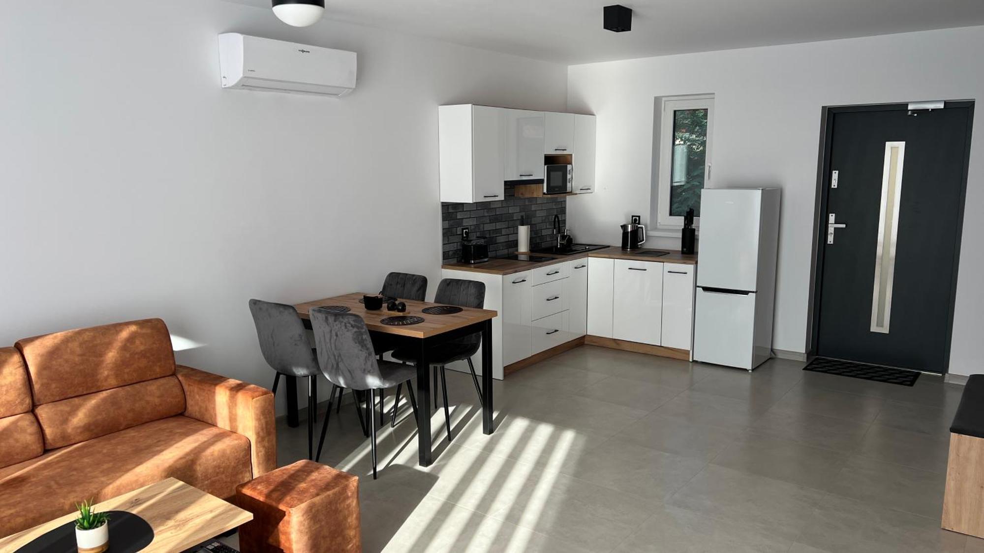 Grey House Apt Boszkowo Buitenkant foto